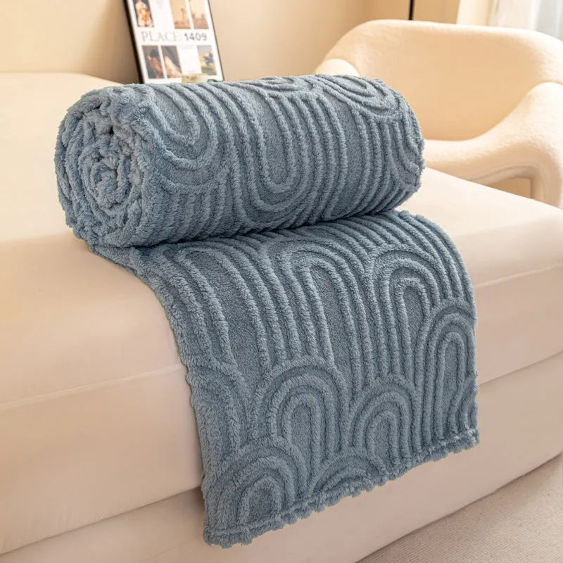 Double-sided jacquard flannel coral fleece blanket shawl in polyester fibre, shown in a Roman column colour and available in four sizes.