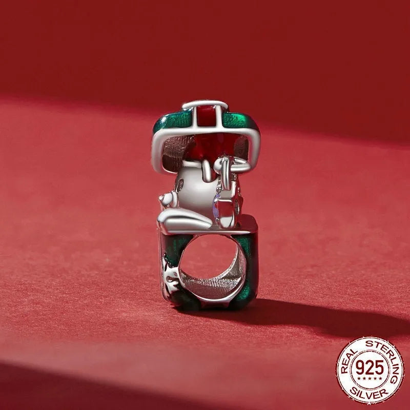 Little bear Christmas gift box silver charm, 14mm x 14mm, 4.5mm hole, BSC940 drip oil bead