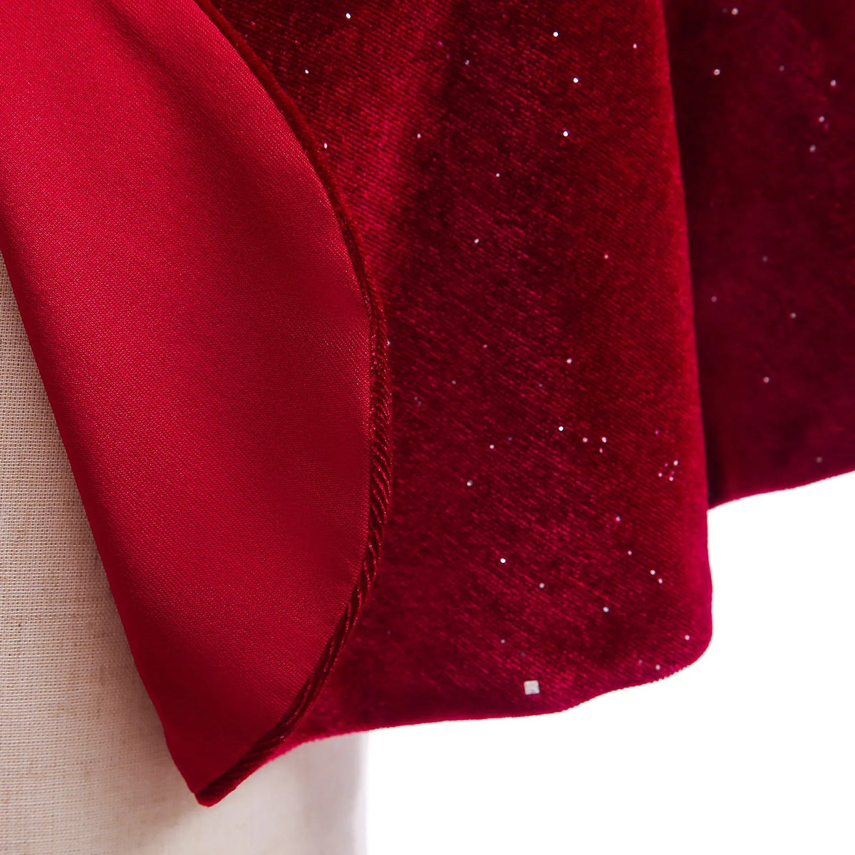 Girl's burgundy cape cloak with cotton lining, single-button closure, for autumn and winter, suitable height 100-150cm