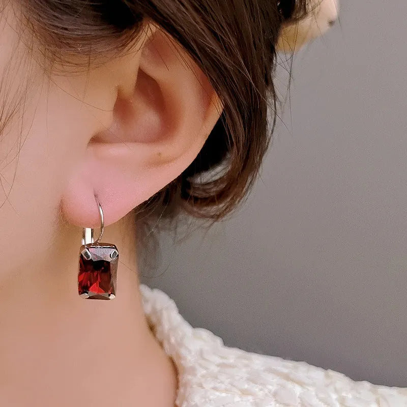 Women's square crystal earrings in copper setting, 25x10mm, purple colour option
