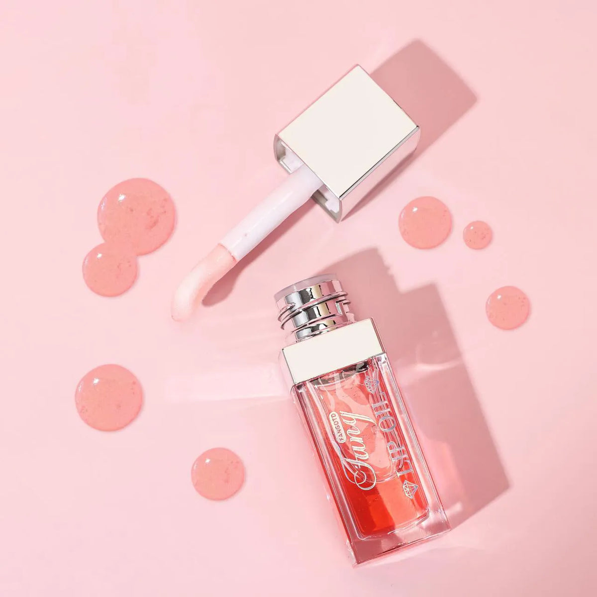 Five colour options of lip gloss mint lipstick with moisturising and repairing effects