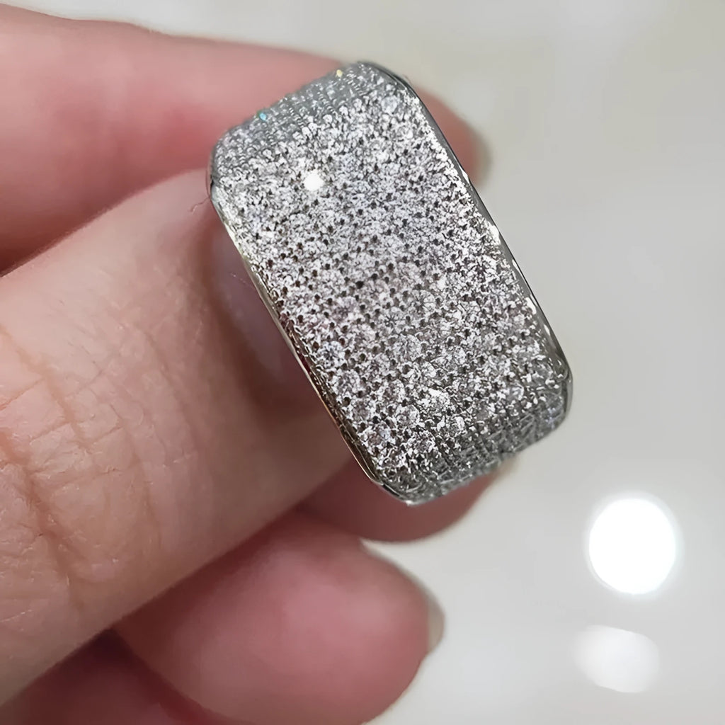 Micro-inlaid starry copper ring white gold colour with round zircon geometric unisex design