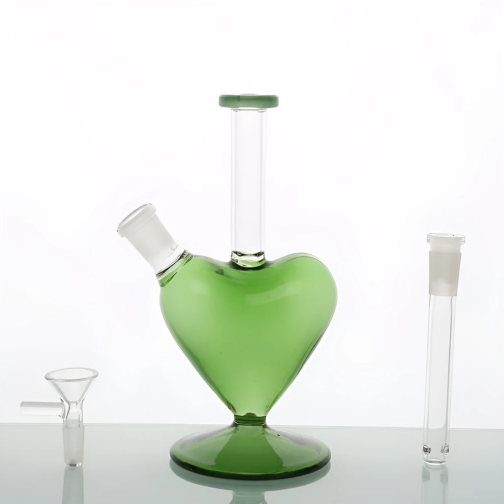 Polished high borosilicate glass pendant ornament in geometric shape, green or pink, for love crafts and decoration