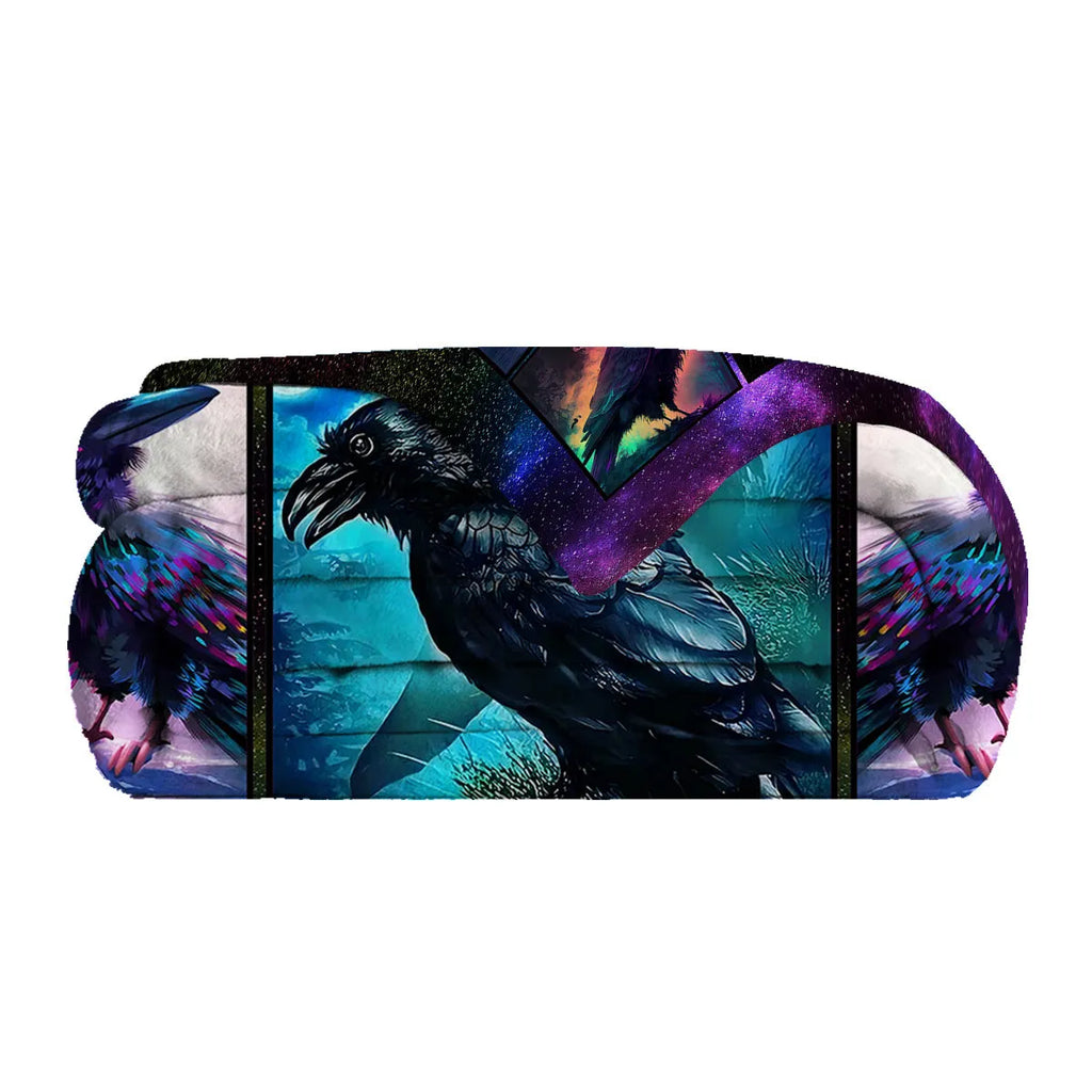 Multicoloured Raven print flannel blanket in 75x100cm, 130x150cm, and 150x200cm sizes with hemmed edges