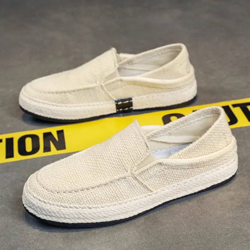 Old Beijing linen cloth shoes in 367 black, beige, and gray with flat heel and PVC rubber sole, sizes 38-44.