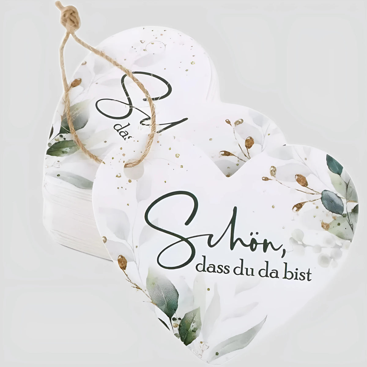Set of 50 decorative flower heart-shaped paper gift tags in two different style designs.