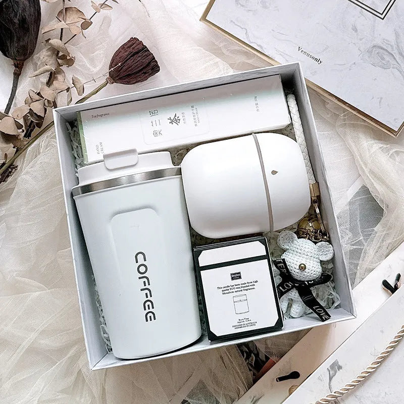 L Company metal business gift set with bracket, keychain, umbrella, cup, and data cable in modern simplicity style