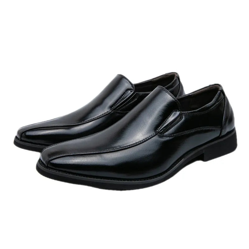 Men's black patent leather casual shoes with pointed toe design and rubber sole