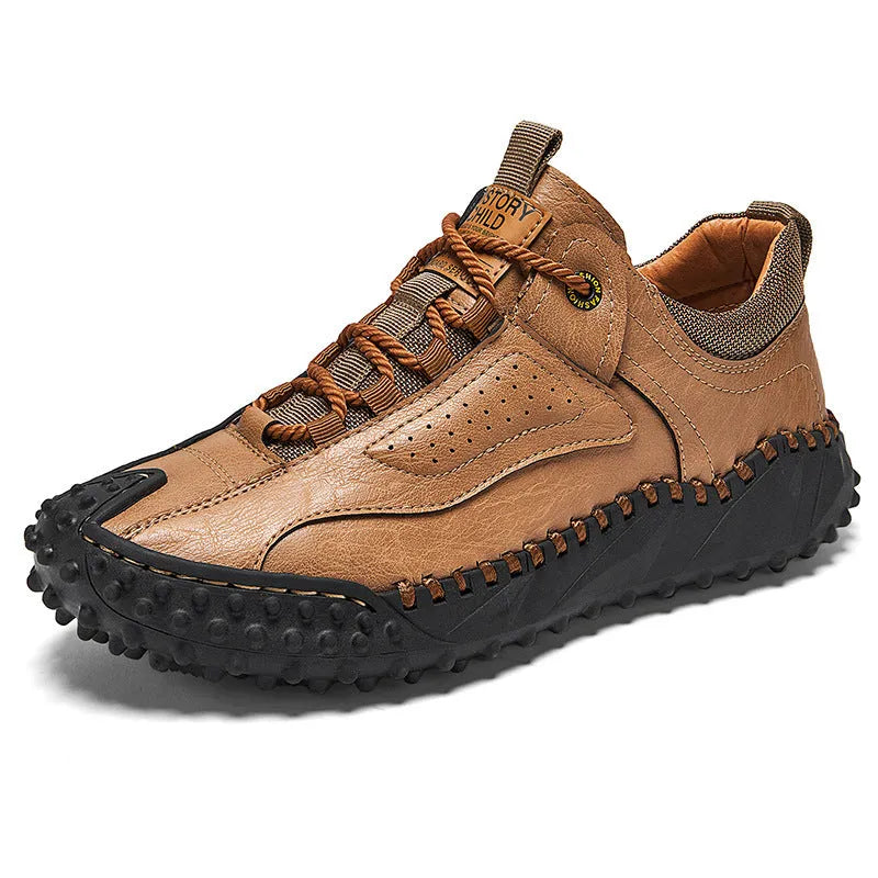 Lace-up men's casual shoes in black with microfiber upper, round toe, flat heel, and rubber sole
