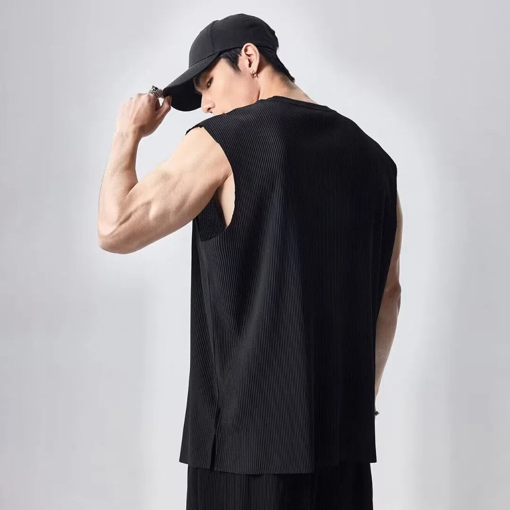 Men's sleeveless striped hooded vest in white or black, thin 100% polyester, sizes M to 3XL