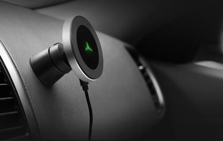 W5 car magnetic wireless charger with USB interface and QI standard, 1000mA output