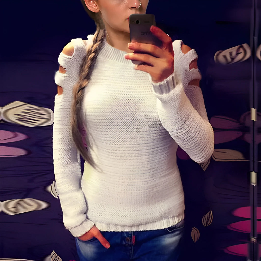 Women's white crocheted hollow-out jumper with round neck and long sleeves
