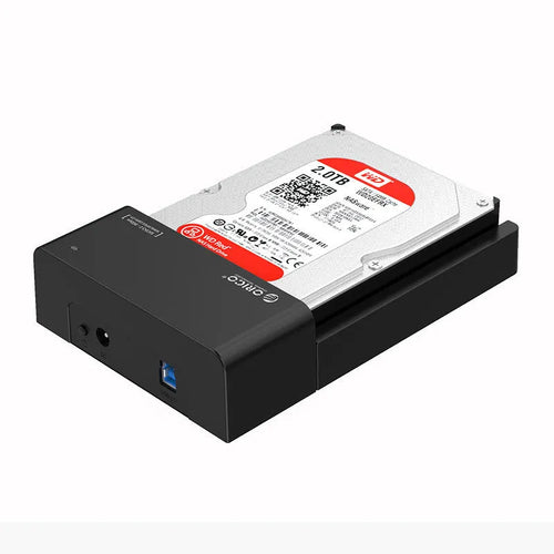 Black universal SATA hard drive enclosure for 2.5-inch and 3.5-inch drives with data cable.