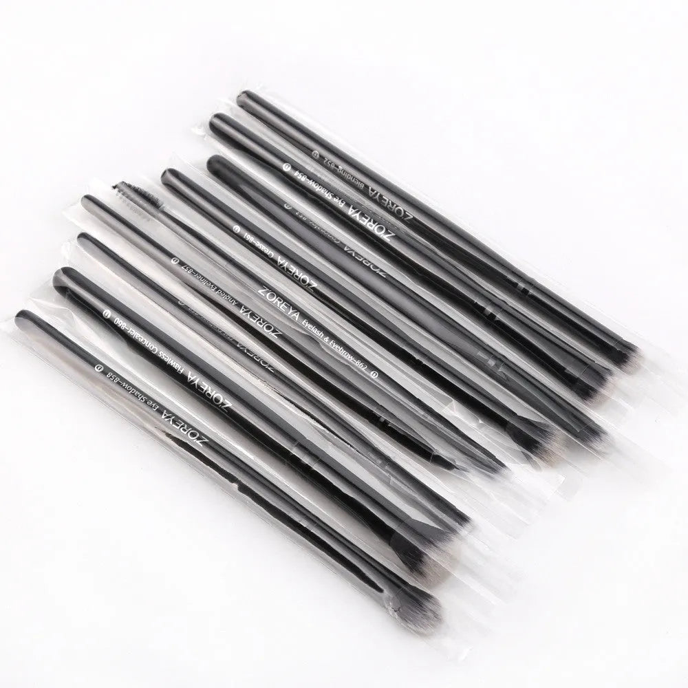 ZOREYA15 black synthetic hair makeup brush set laid out on a flat surface