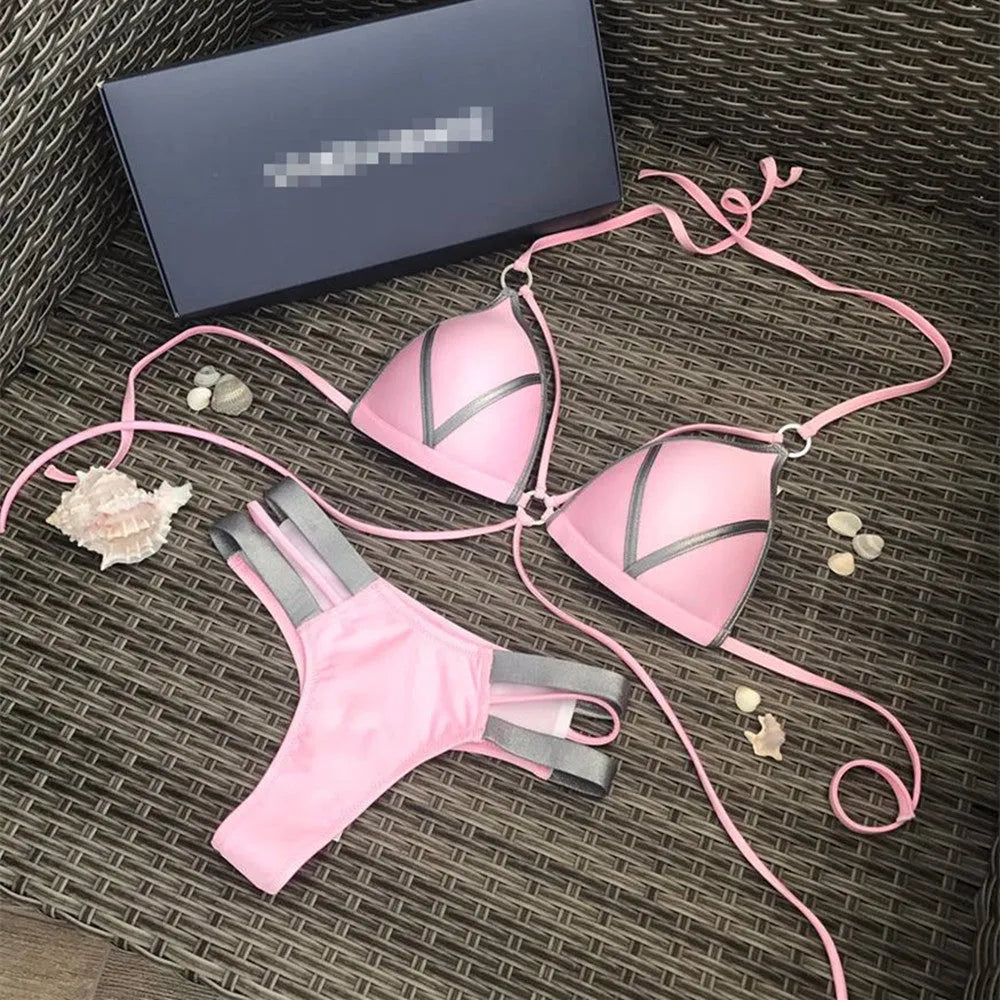 Women's bronzing bikini swimsuit in nylon with cotton lining and chest pads.