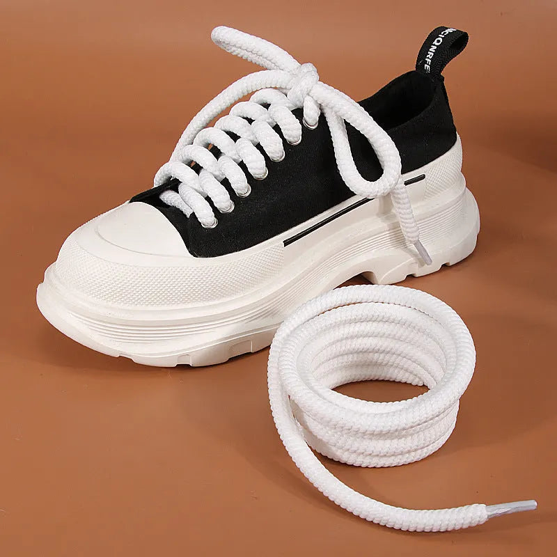 Round woven bread shoe shoelaces in black, white and beige colours with 10mm diameter