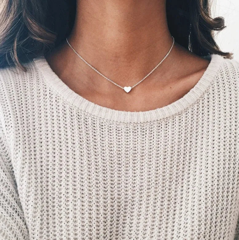Heart & Soul choker necklace with gold plated heart-shaped alloy pendant on simple chain