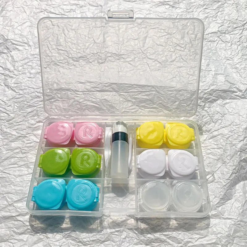 Rectangular contact lens case with vibration cleaning in multiple colour options