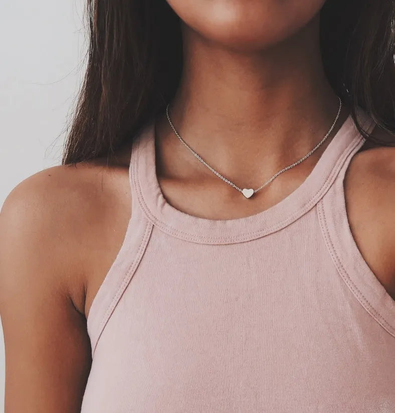 Heart & Soul choker necklace with gold plated heart-shaped alloy pendant on simple chain
