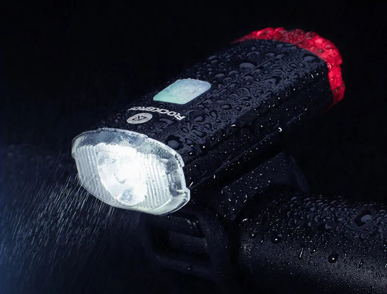 Black USB rechargeable bicycle helmet light, 100 lumens, aluminium alloy, 6.3x3.1x1.9cm, 50 metre range