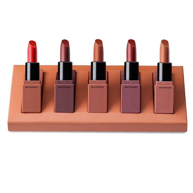 5 Vitamin Lipstick Set in pumpkin colour with 150x80mm compact case
