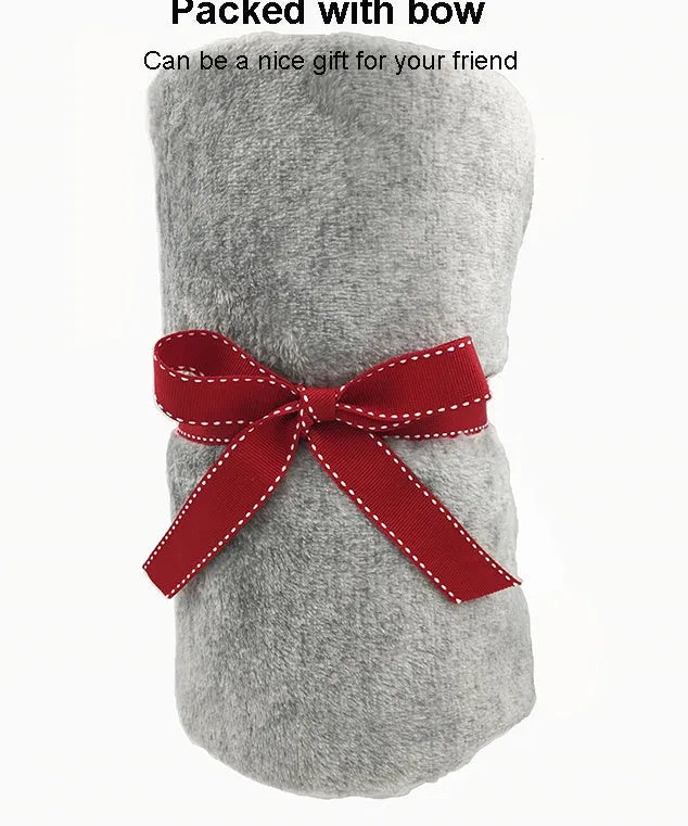 Grey dog flannel deep sleeping blanket, 70cm x 100cm, 100% polyester, large warm pet blanket for beds and sofas