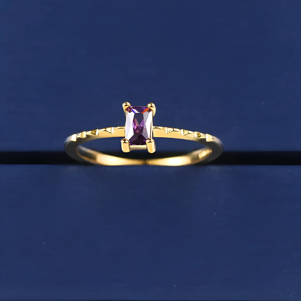 Women's thin copper ring with inlaid purple zircon, light yellow gold or platinum colour, sizes 5 to 10