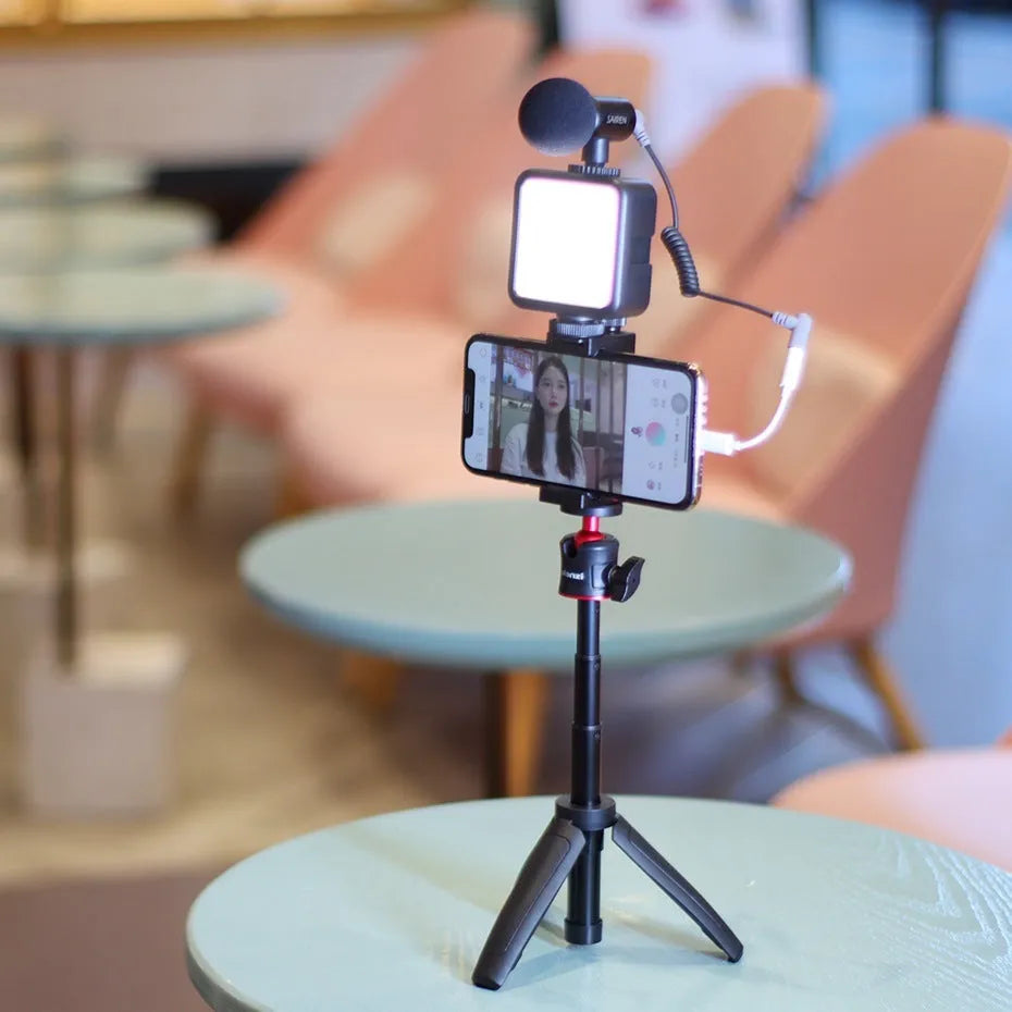 Combo 8 mobile phone vlog selfie stick with integrated fill light bracket and adjustable phone stand