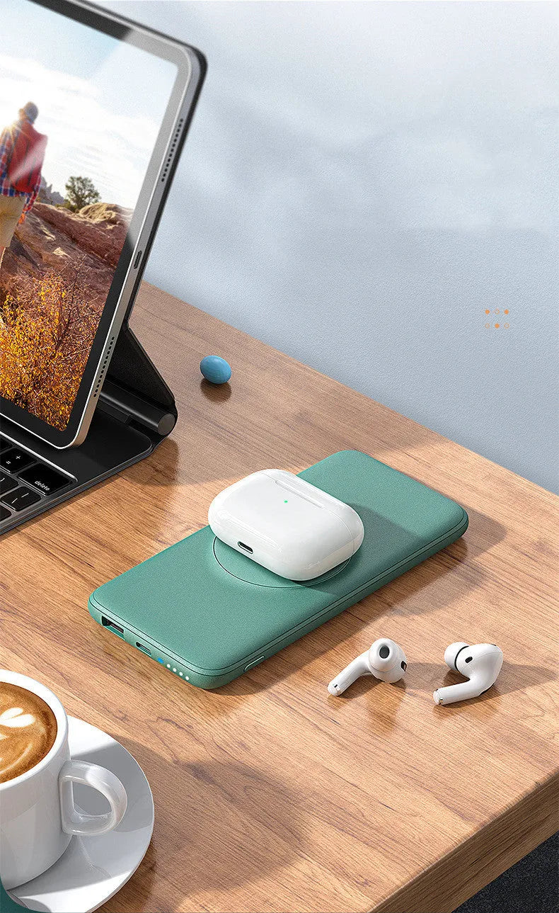 Maiduo MagSafe magnetic power bank showing mint green colour with back clip and magnetic charging surface