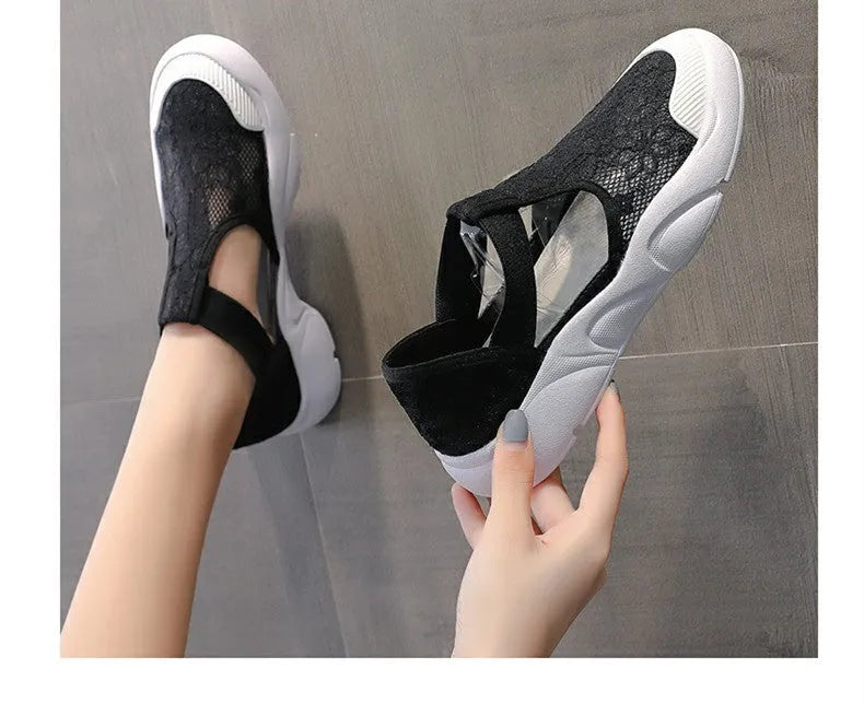 Women's fisherman sandals with lace and elastic band, muffin platform, low flat heel, rubber sole, black green white