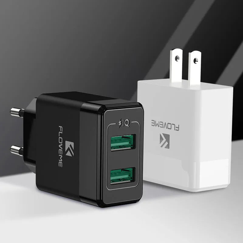 Dual-standard travel charger with European and American plugs for mobile phone USB charging