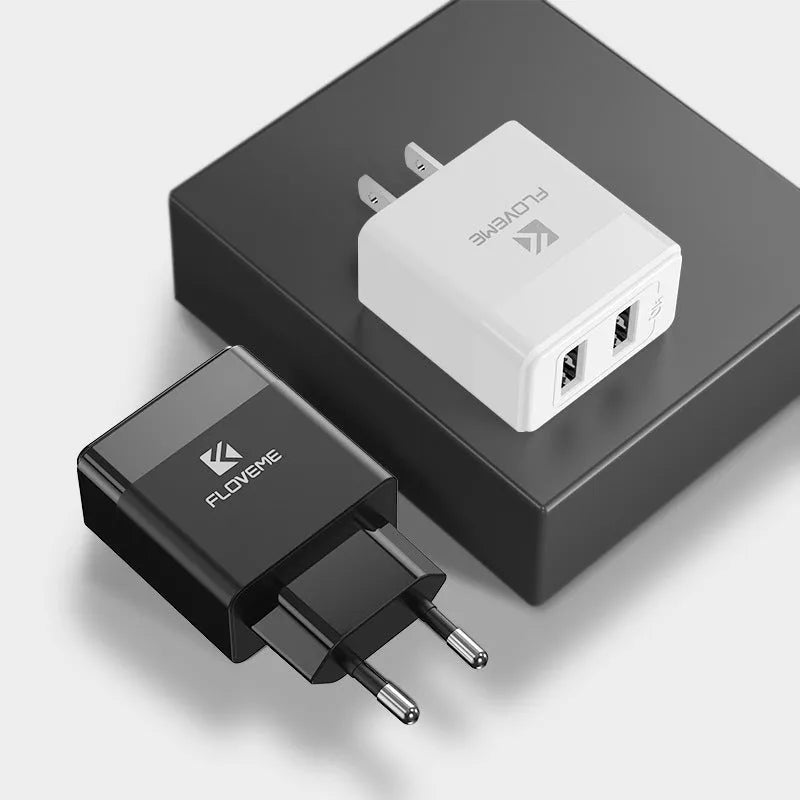 Dual-standard travel charger with European and American plugs for mobile phone USB charging