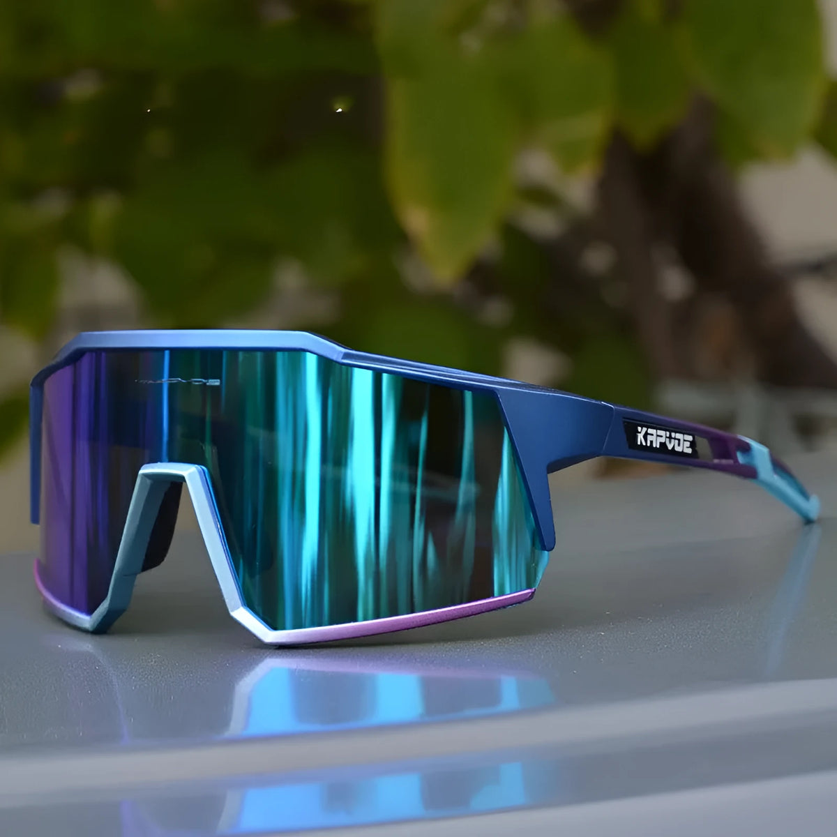 Polarized cycling glasses TR90 full frame with four interchangeable lenses, adjustable nose pads and case