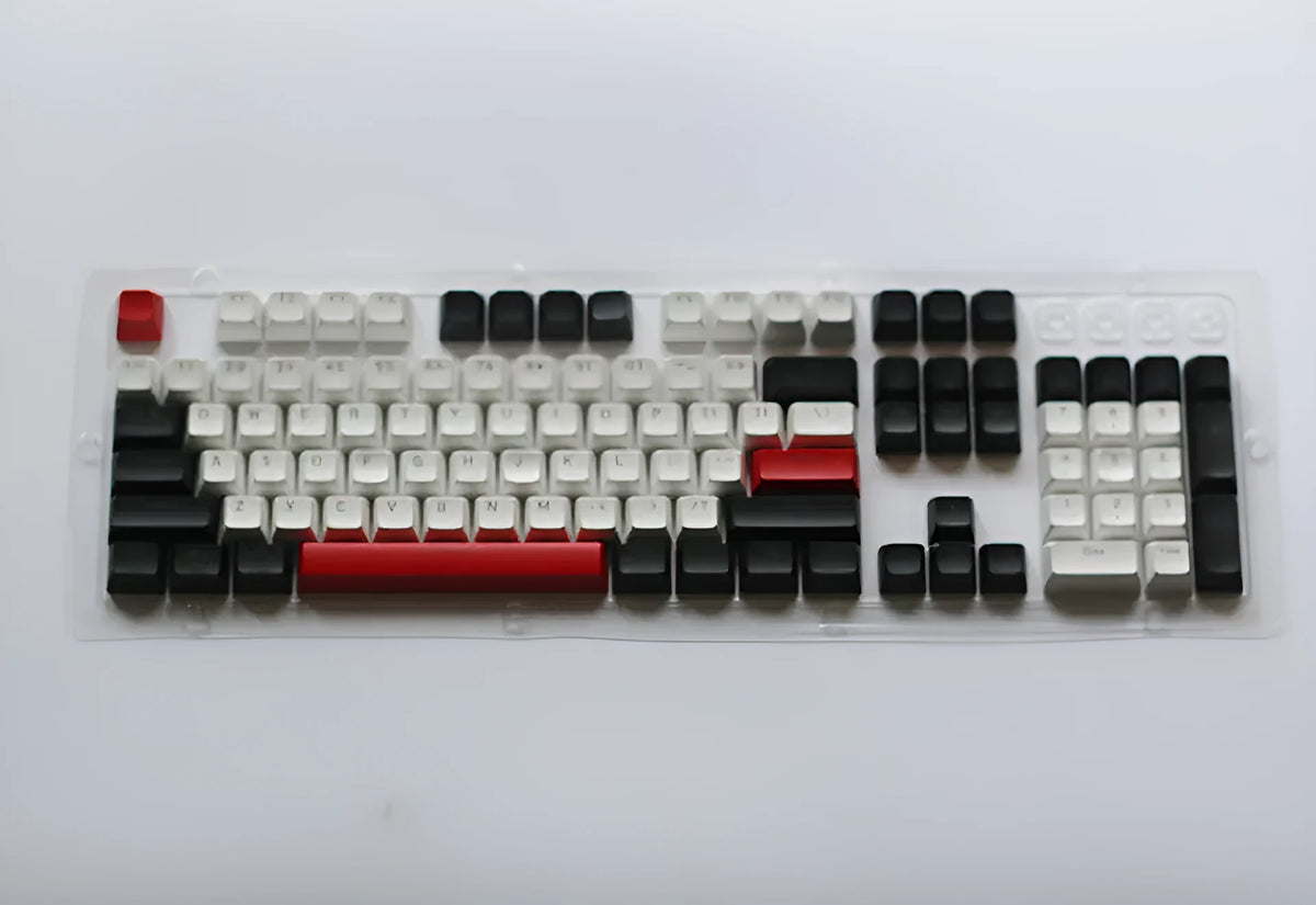 104-key SA height ABS keycap set in white and red, 1.5mm thick, for mechanical keyboards