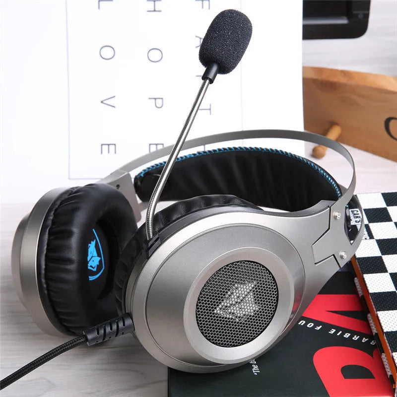 Black USB wired computer headset with microphone for PC desktop and notebook connectivity