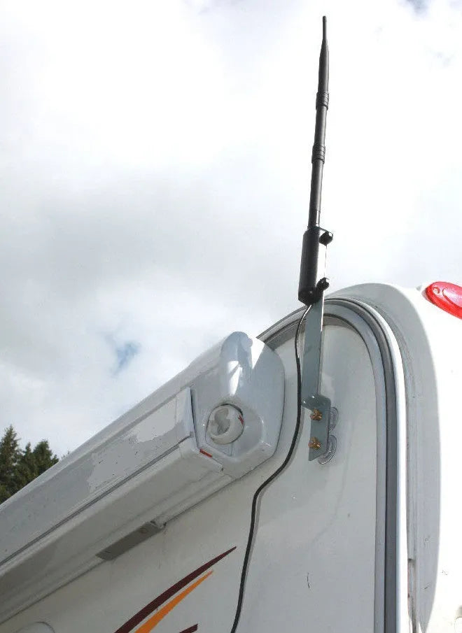 Black industrial outdoor USB network card with 15DBI omnidirectional antenna, 3000m coverage, 410g