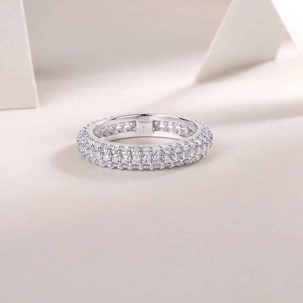 Twilight Beach moissanite wedding ring set in S925 silver with platinum plating, sizes 5-9, gift box and GRA certificate