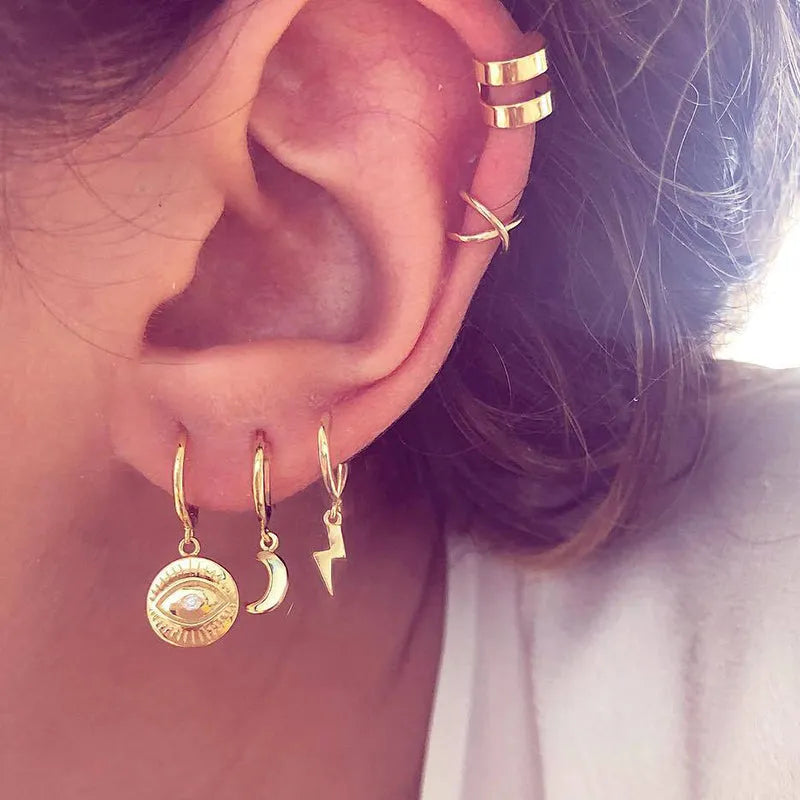 Round metal earrings with electroplated finish, unisex style, available in 14 variant codes IPA0224 to IPA0237