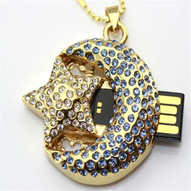 Xingyue jewellery-style USB flash drive with a metal shell.
