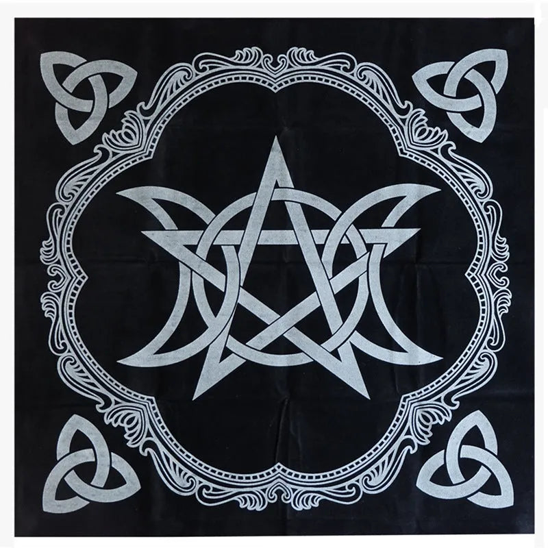 78-card English tarot deck in colour box with optional 49 x 49cm flannel Tarot Magic Tablecloth