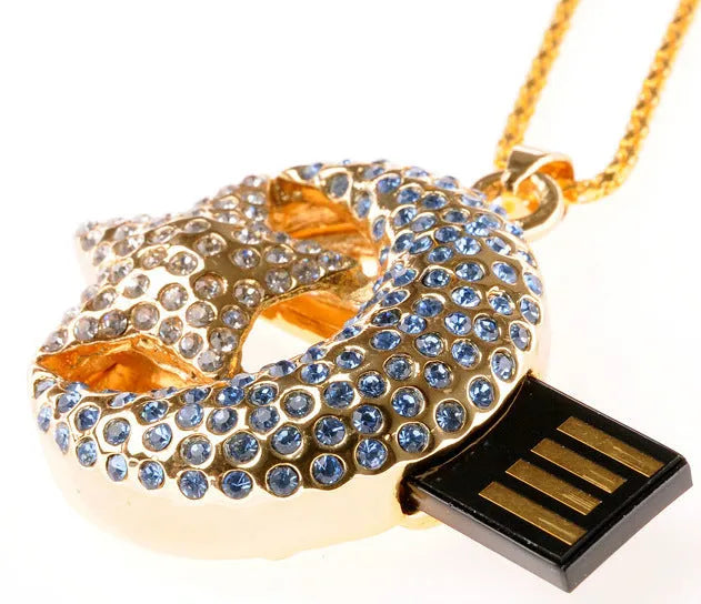 Xingyue jewellery-style USB flash drive with a metal shell.