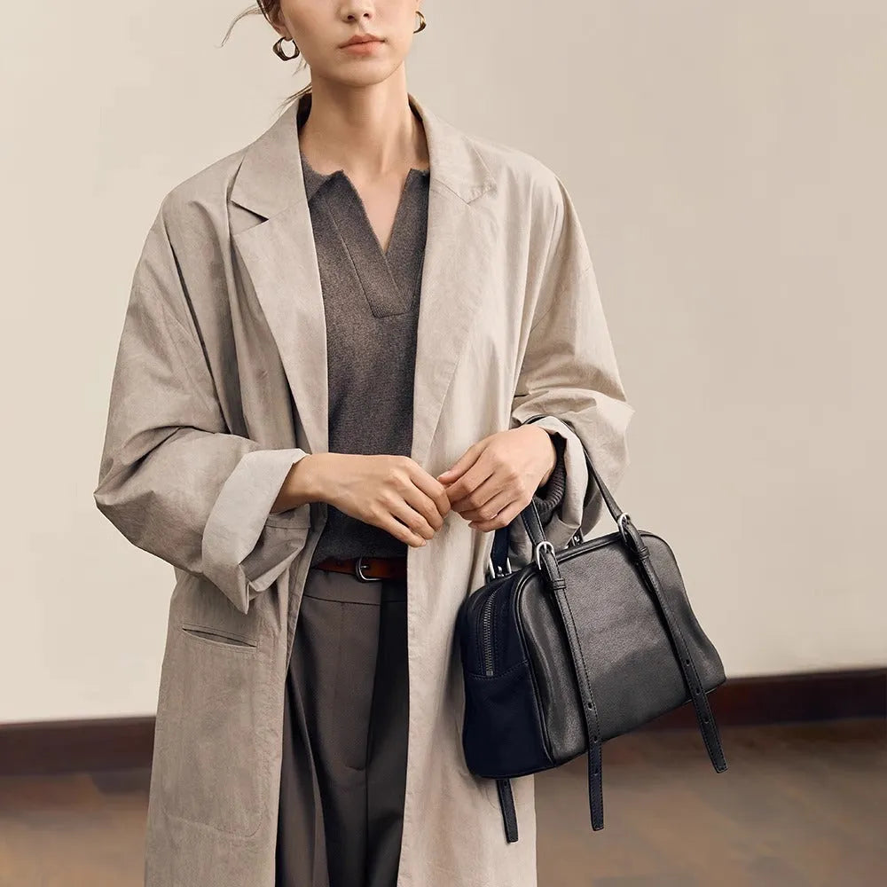 Women's retro style genuine leather shoulder bag in horizontal square shape with double straps