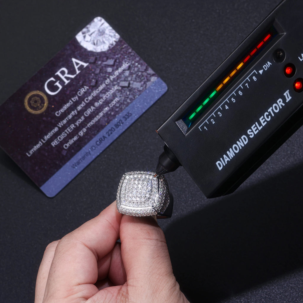 Imperial moissanite S925 silver platinum-plated men's ring, size 5-9, 17g, with GRA certificate and gift box.