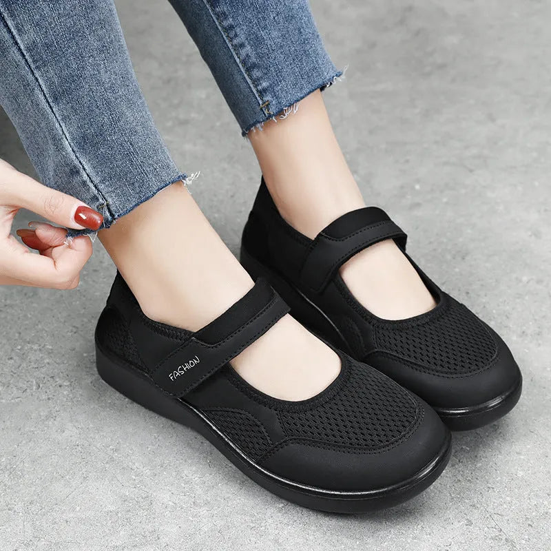 Women's low-top casual shoes in mesh with velcro strap, shown in multiple colour options