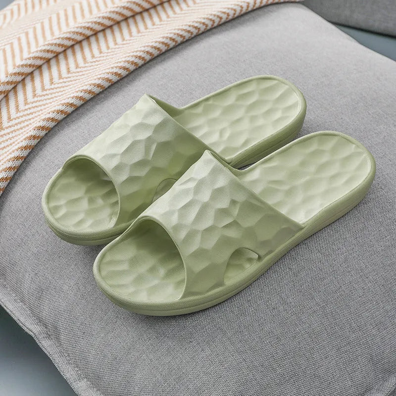 Unisex EVA flip-flop slippers in candy colours, anti-skid sole, sizes 35-44