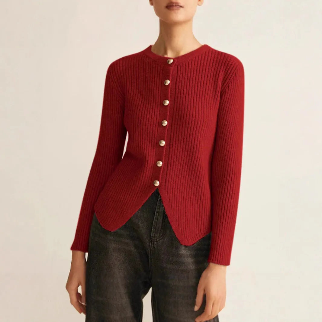 Red yuan collar cardigan sweater with loose fit design for autumn and winter wear