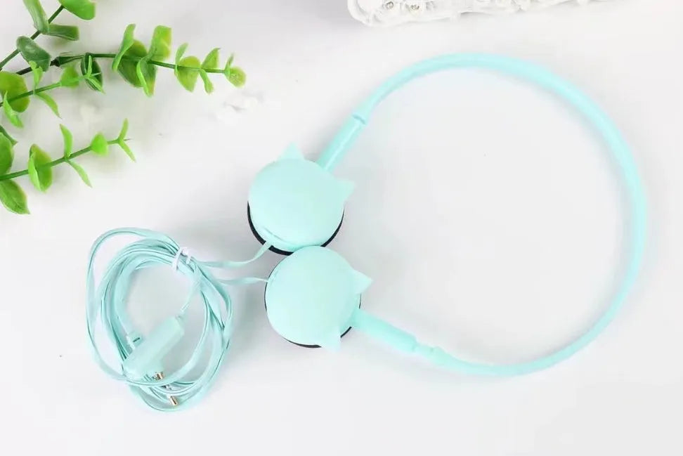 Cat ear headphones with 3.5mm straight plug for PC in Black, Blue, Pink and White