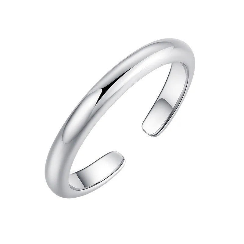 Sterling silver toe ring with adjustable open mouth, platinum electroplated finish, round geometric shape