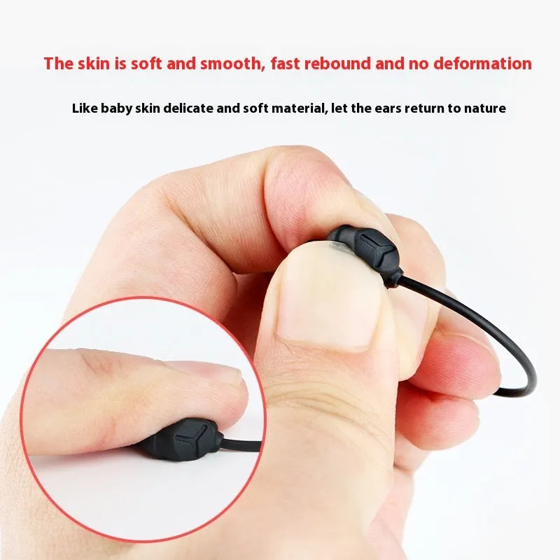 Black wired in-ear headphones with 3.5mm plug, controller, silicone ear tips and 1.2m TPE cable
