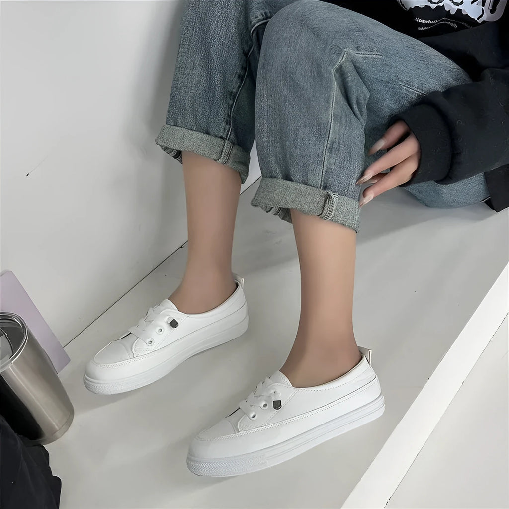 White women's sports shoes with flat heel, round toe, lace-up front, artificial PU upper, and rubber sole